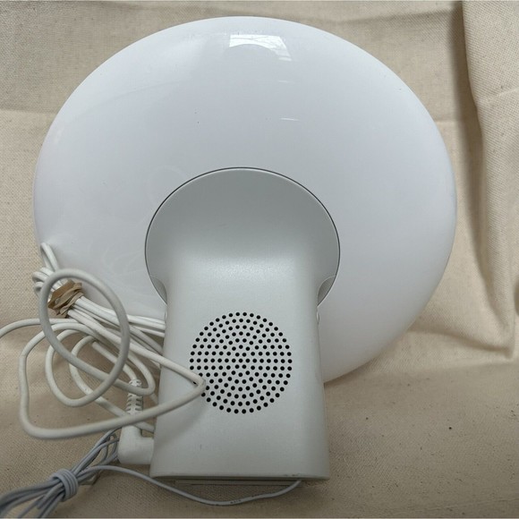 Philips Alarm Clock Wake-Up Radio Light with Sunrise Simulation White HF3505 - Picture 3 of 4